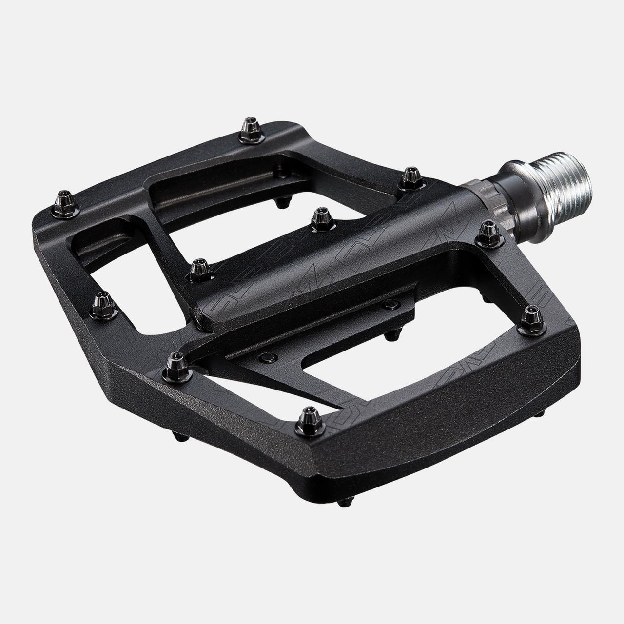 09122-321_CMPNT_EPEDAL-CNC-ALLOY-PEDAL-BLCK_HERO-SQUARE.jpg