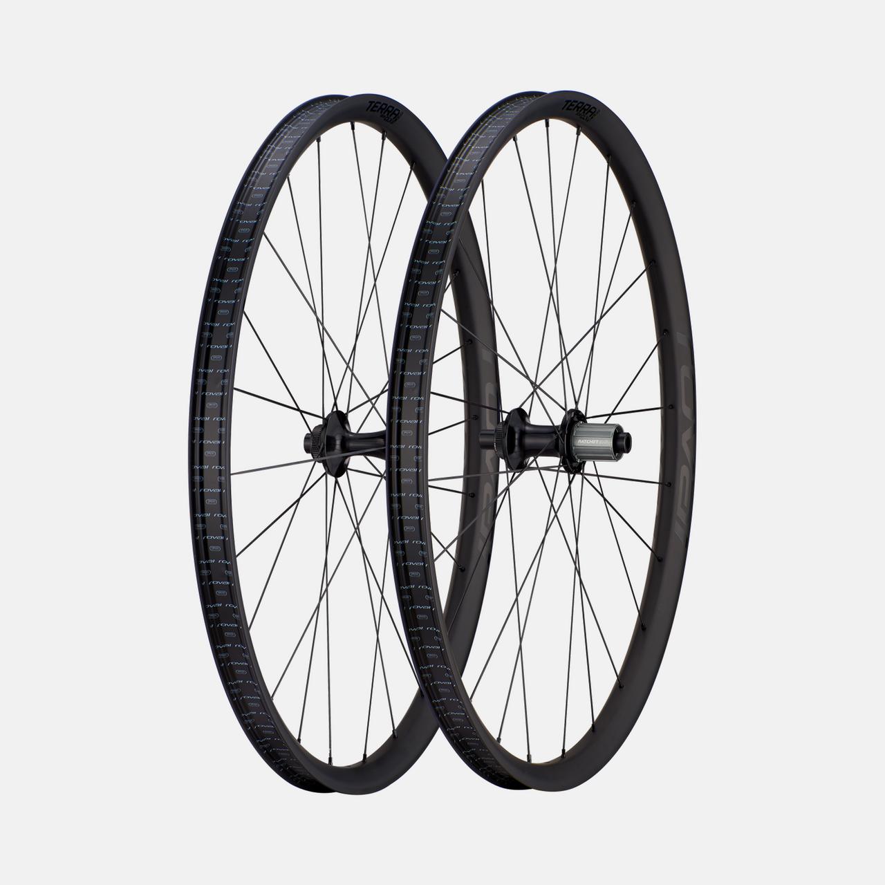 30020-471_WHL_TERRA-CLX-EVO-SATIN-CARBON-GLOSS-BLK-700C_HERO-SQUARE.jpg
