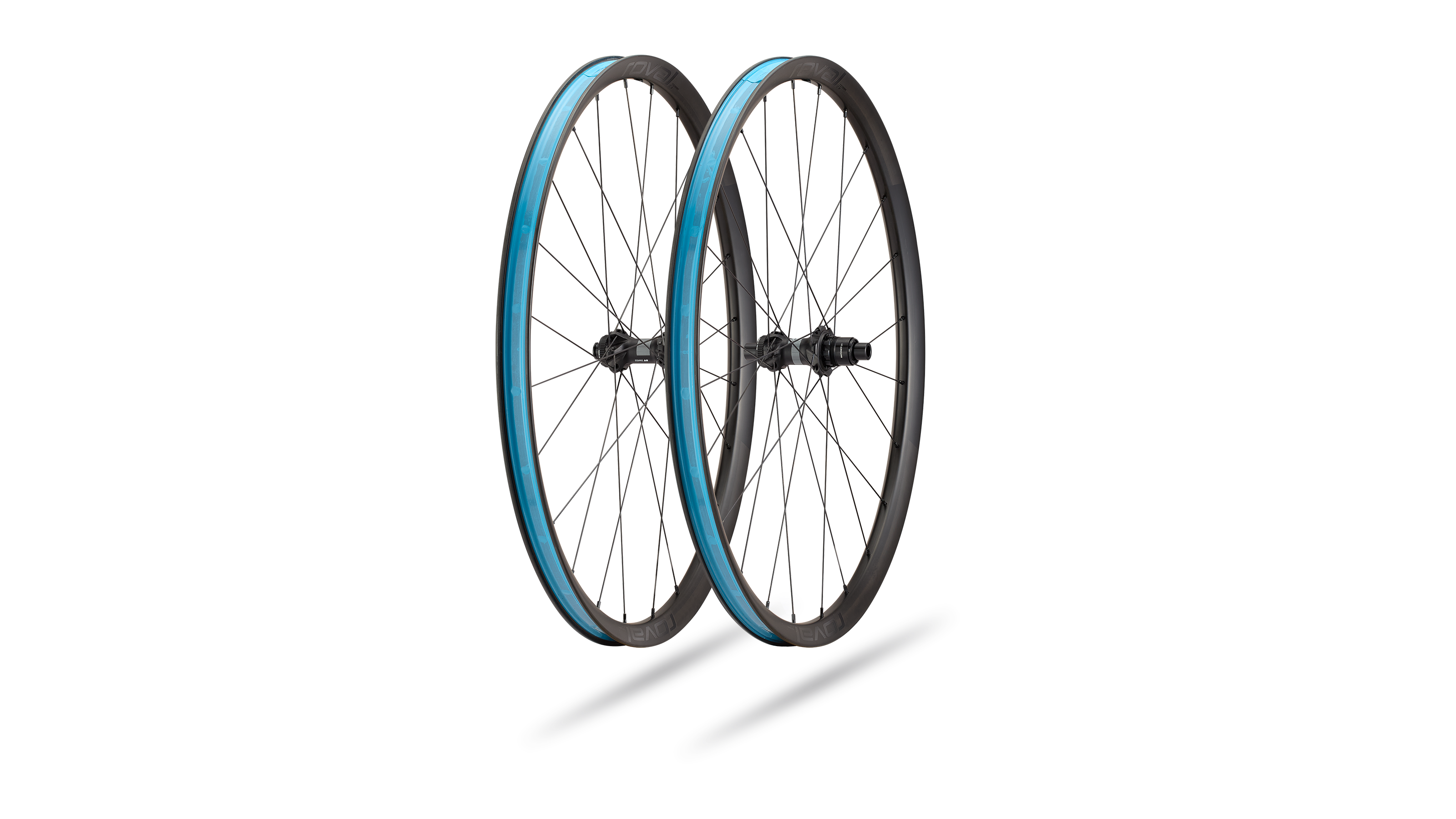 30026-490_WHL_TERRA-C-III-700C-FRONT-SATIN-CARBON-SATIN_HERO-PDP.png
