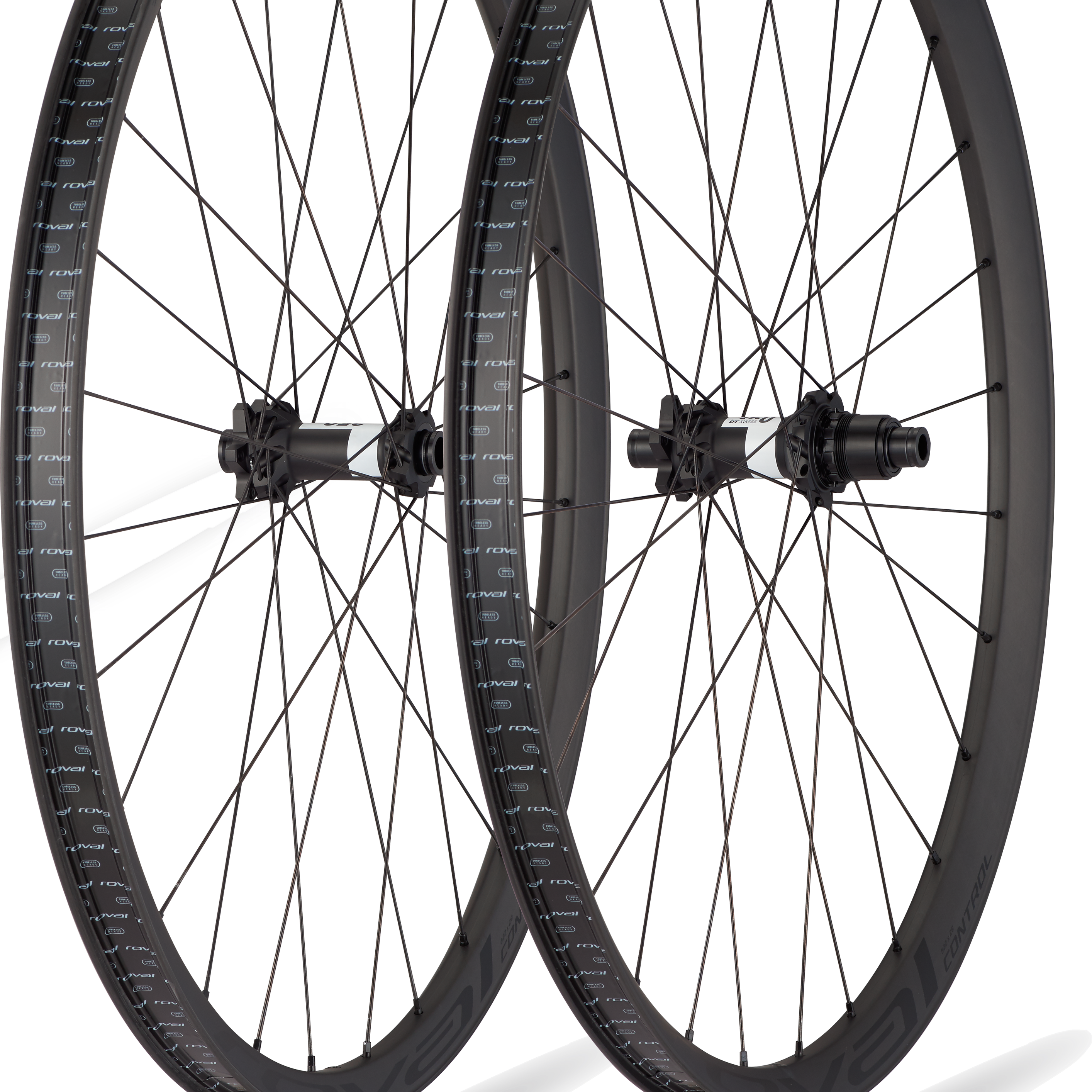 30121-280_WHL_CONTROL-CARBON-29-6B-XD-BOOST-WHEELSET-SATIN-CARBON-SATIN-BLK_HERO.png