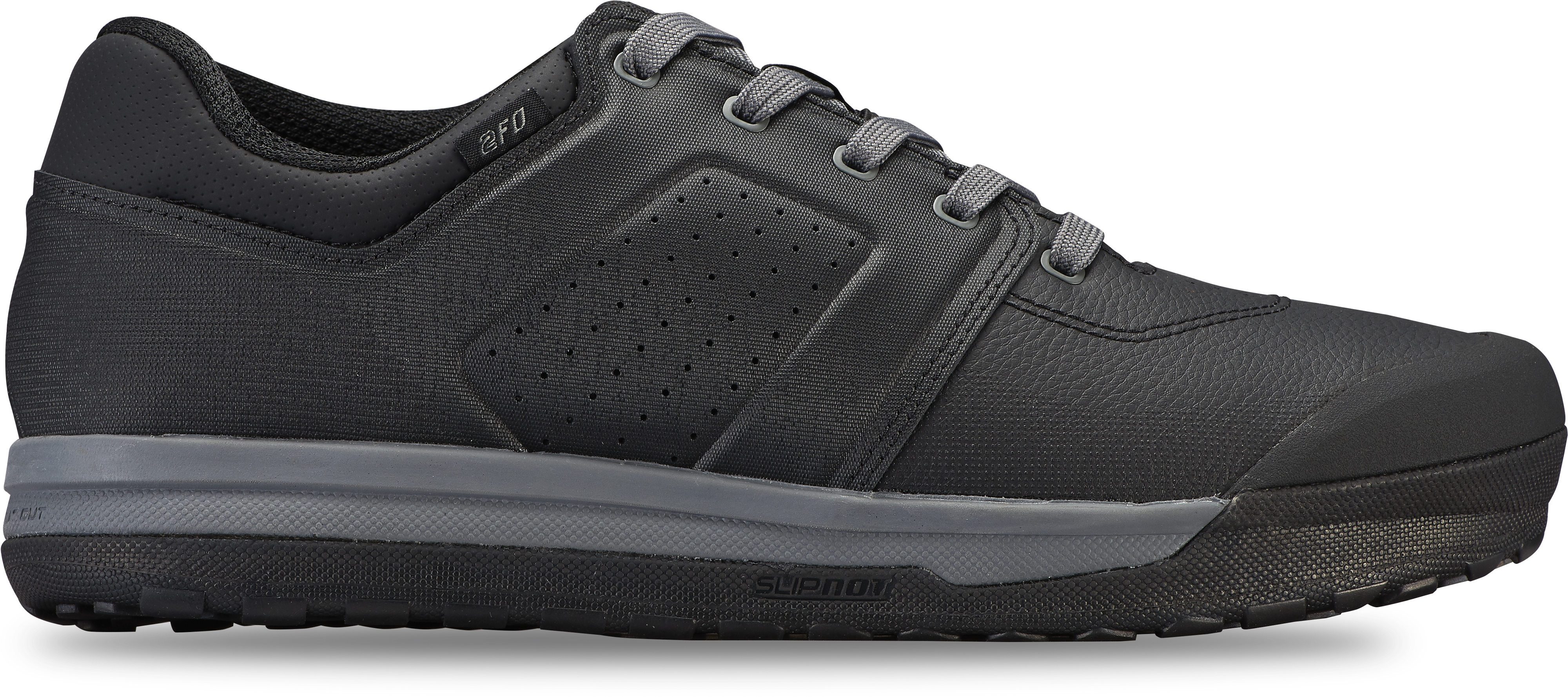 61621-104_SHOE_2FO-DH-FLAT-MTB-SHOE-BLK-CLGRY-44_HERO.png