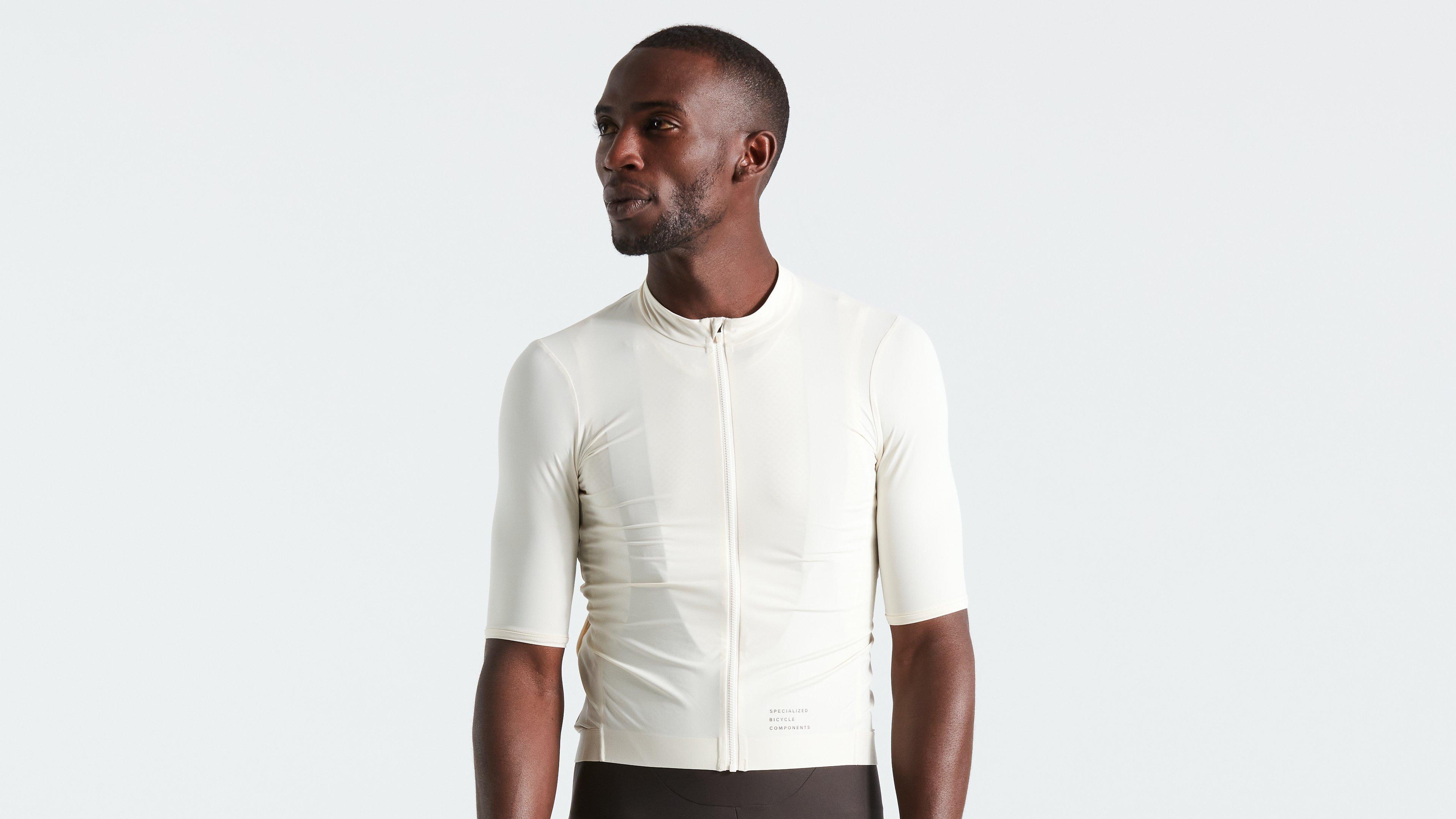 64022-342_APP_PRIME-JERSEY-SS-MEN-BRCHWHT-M_HERO.jpg