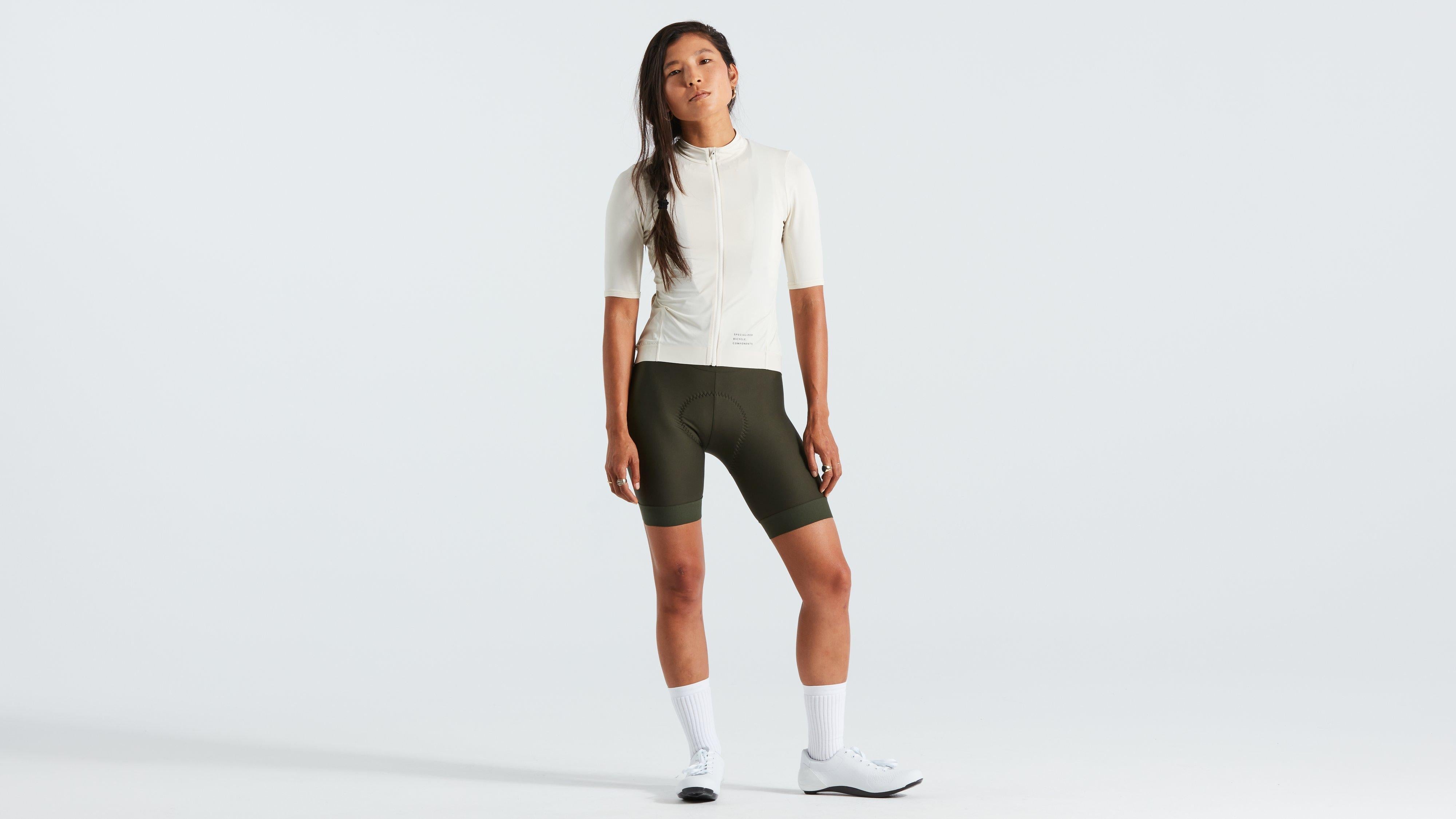 64022-351_APP_PRIME-JERSEY-SS-WMN-BRCHWHT-M_HERO.jpg