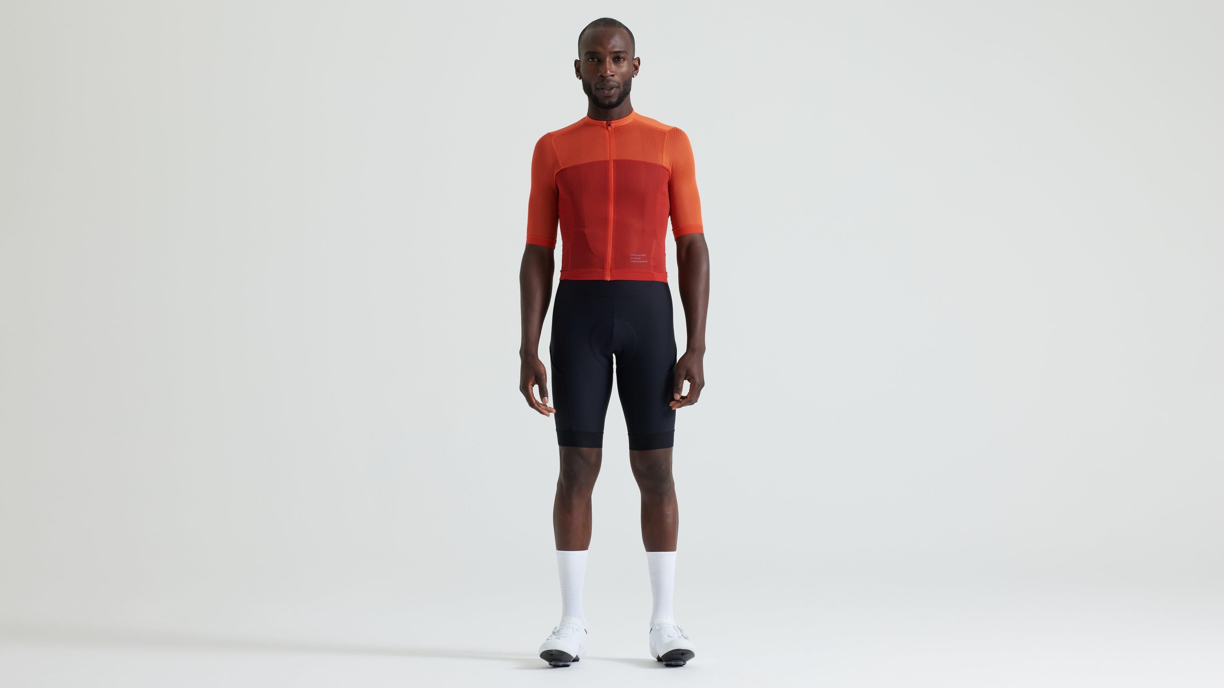 64023-942_APP_PRIME-LT-JERSEY-SS-MEN-FRYRED-VIVRED_HERO.jpg