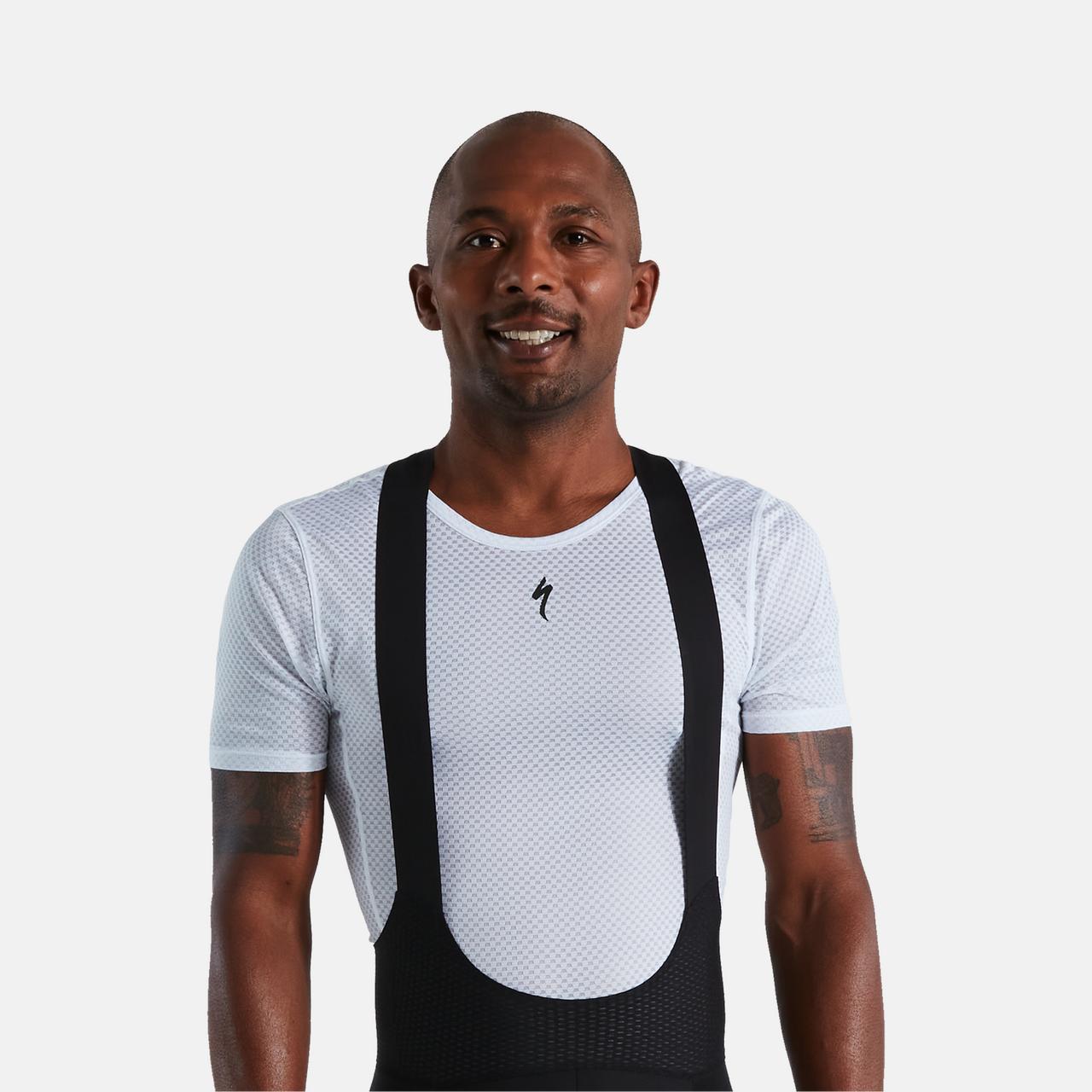 64119-061_APP_SL-BASELAYER-SS-WHT-M_PLP-HER0-SQUARE.jpg
