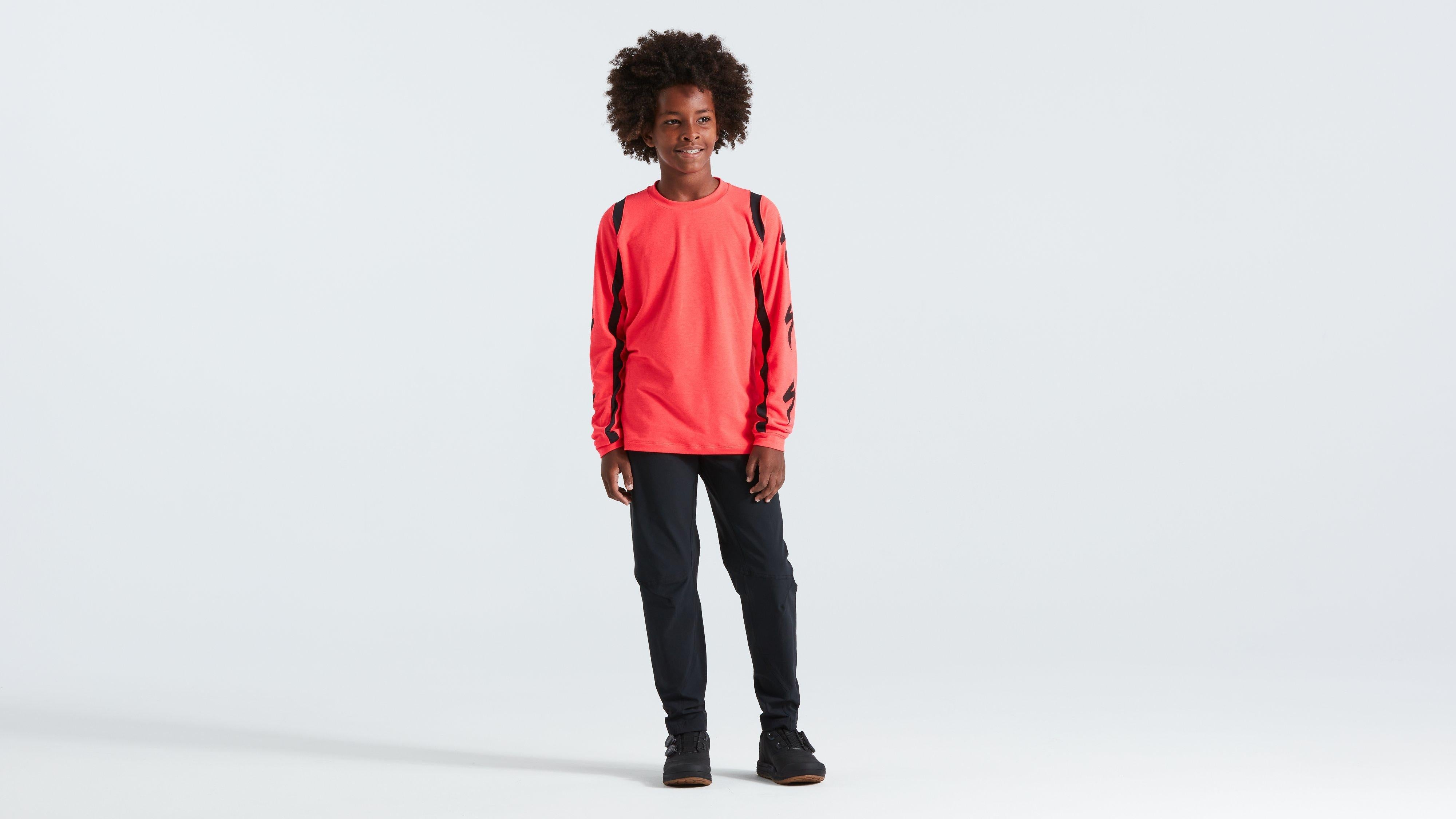 64122-431_APP_TRAIL-JERSEY-LS-YTH-IMPRED-M_HERO.jpg