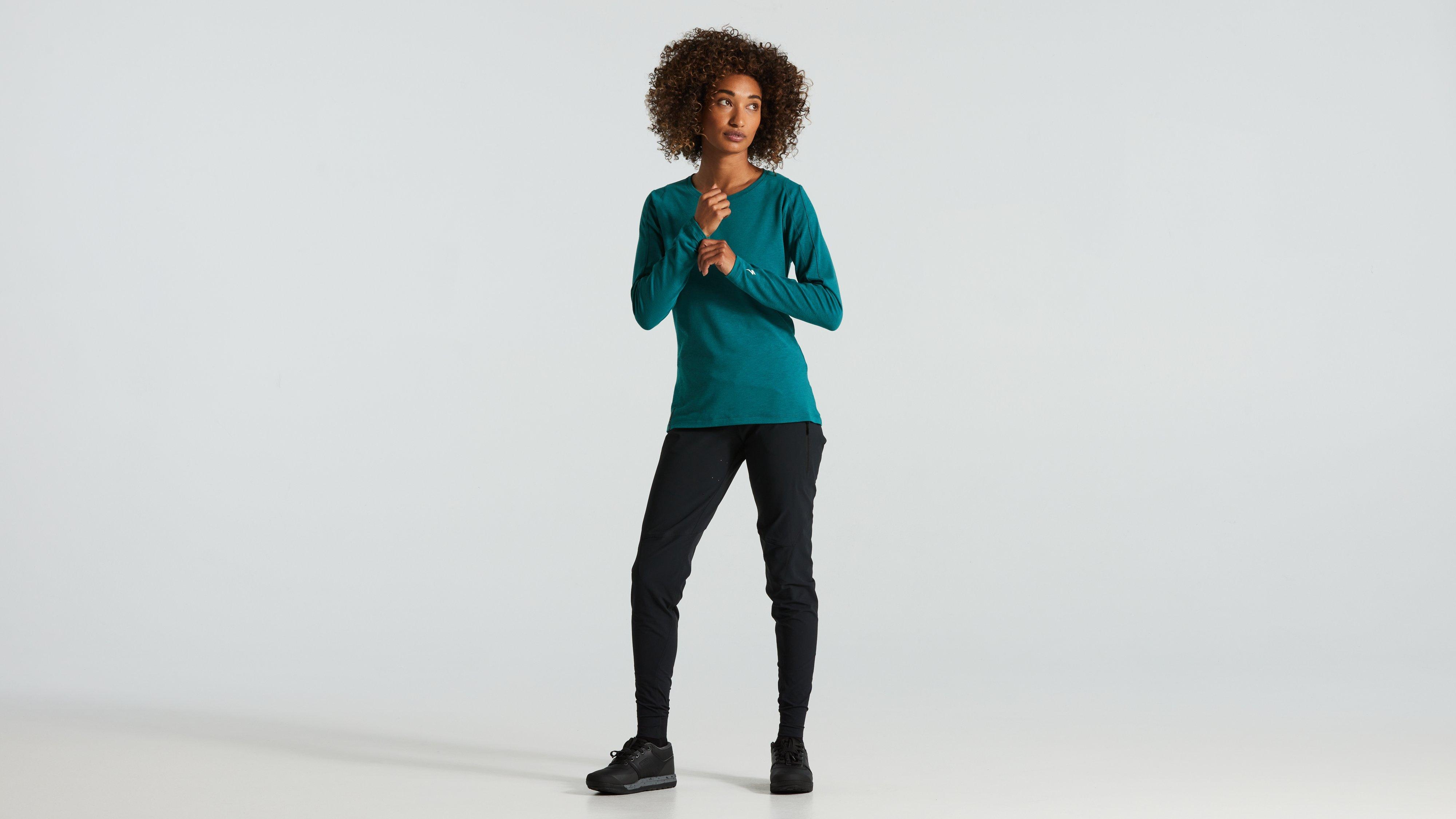 64123-451_APP_TRAIL-JERSEY-LS-WMN-TRPTL_HERO.jpg