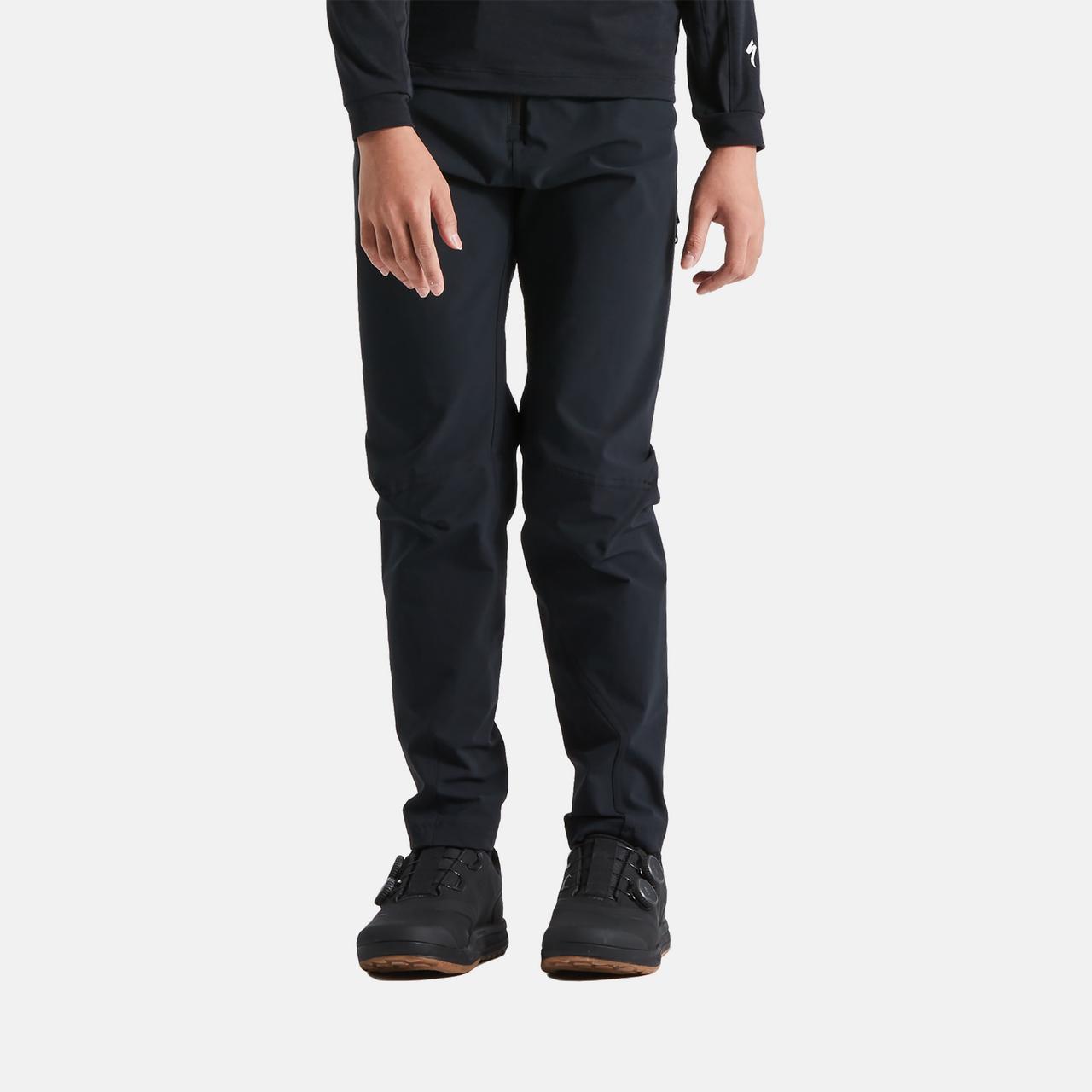 64221-070_APP_TRAIL-PANT-YTH-BLK-M_PLP-HERO-SQUARE.jpg