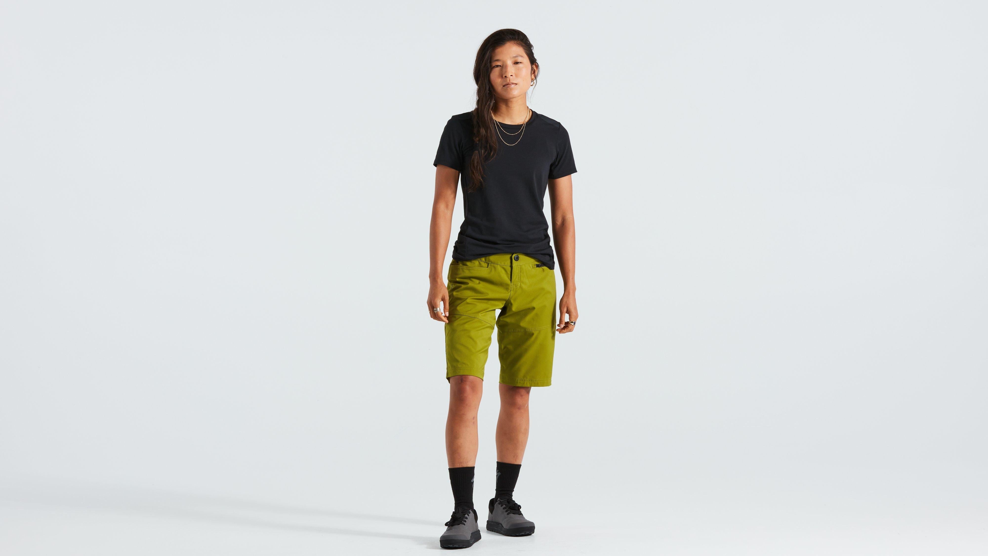 64222-811_APP_TRAIL-SHORT-W-LINER-WMN-WDBN-M_HERO.jpg