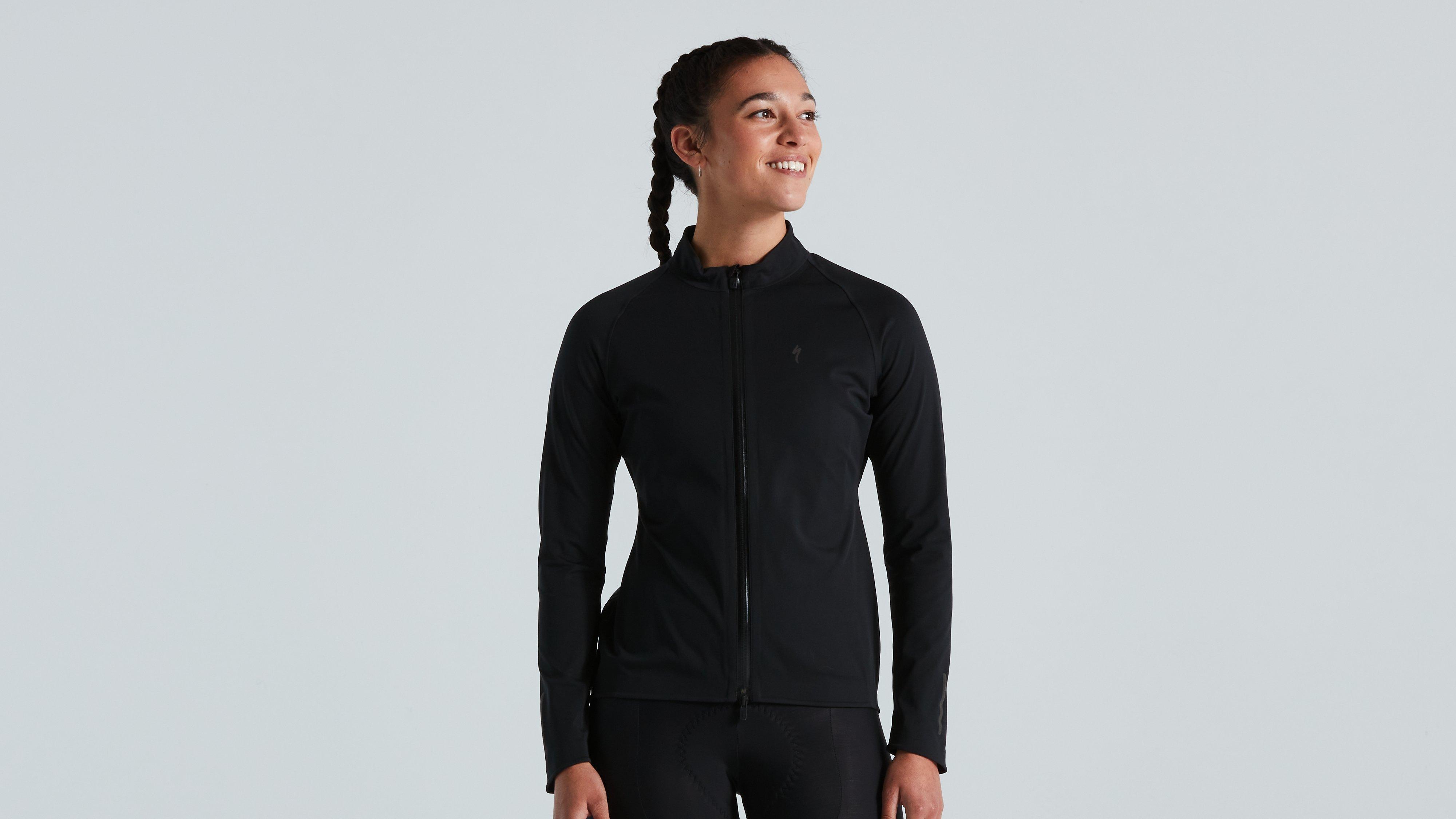 64421-710_APP_RACE-SERIES-WIND-JACKET-WMN-BLK-S_HERO.jpg