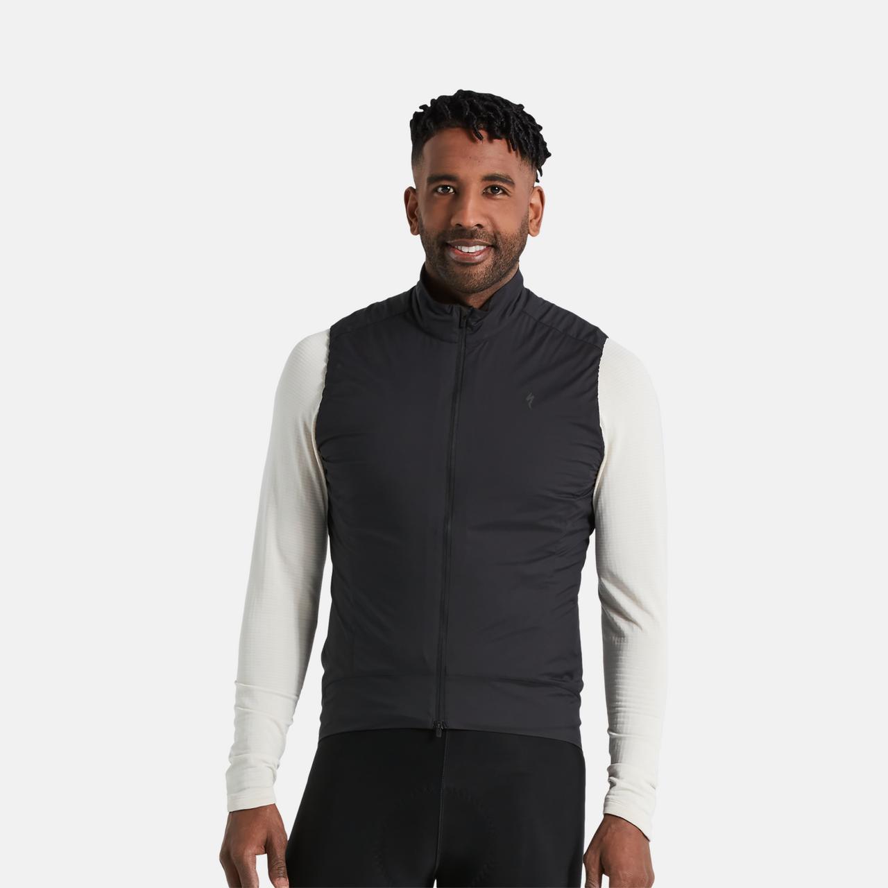 64422-000_APP_PRIME-ALPHA-VEST-MEN-BLK-M_PLP-HERO-SQUARE.jpg