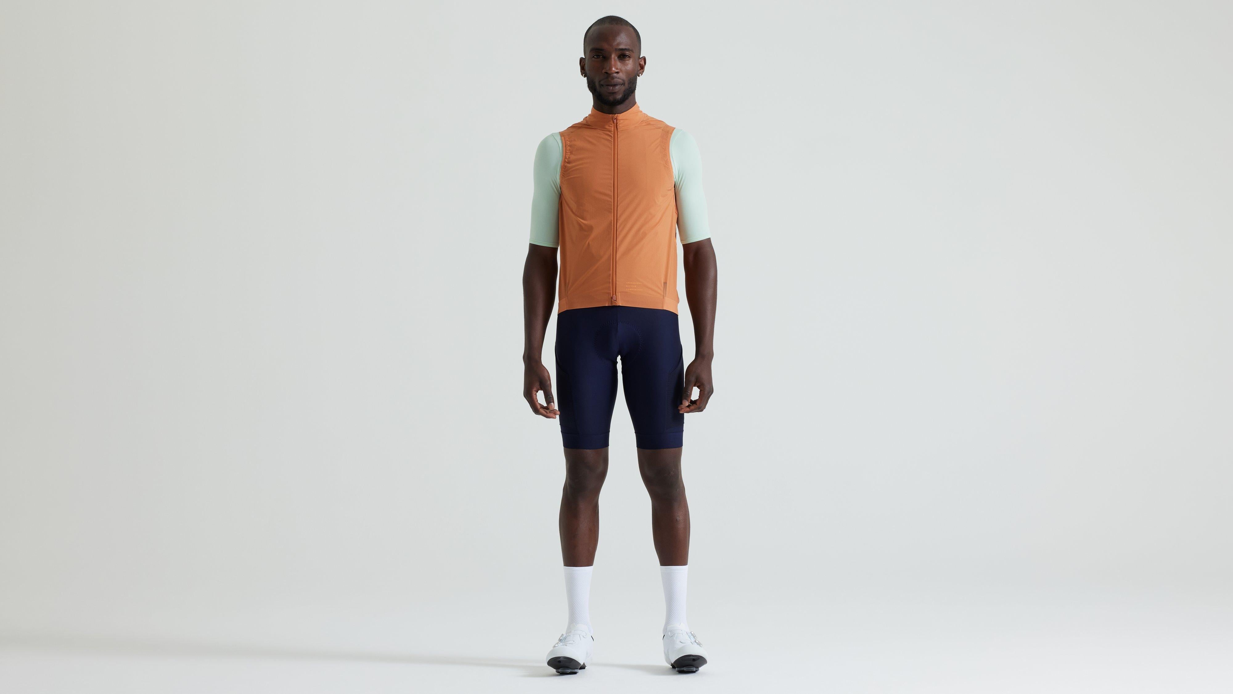 64423-021_APP_PRIME-WIND-VEST-MEN-PCN_HERO.jpg