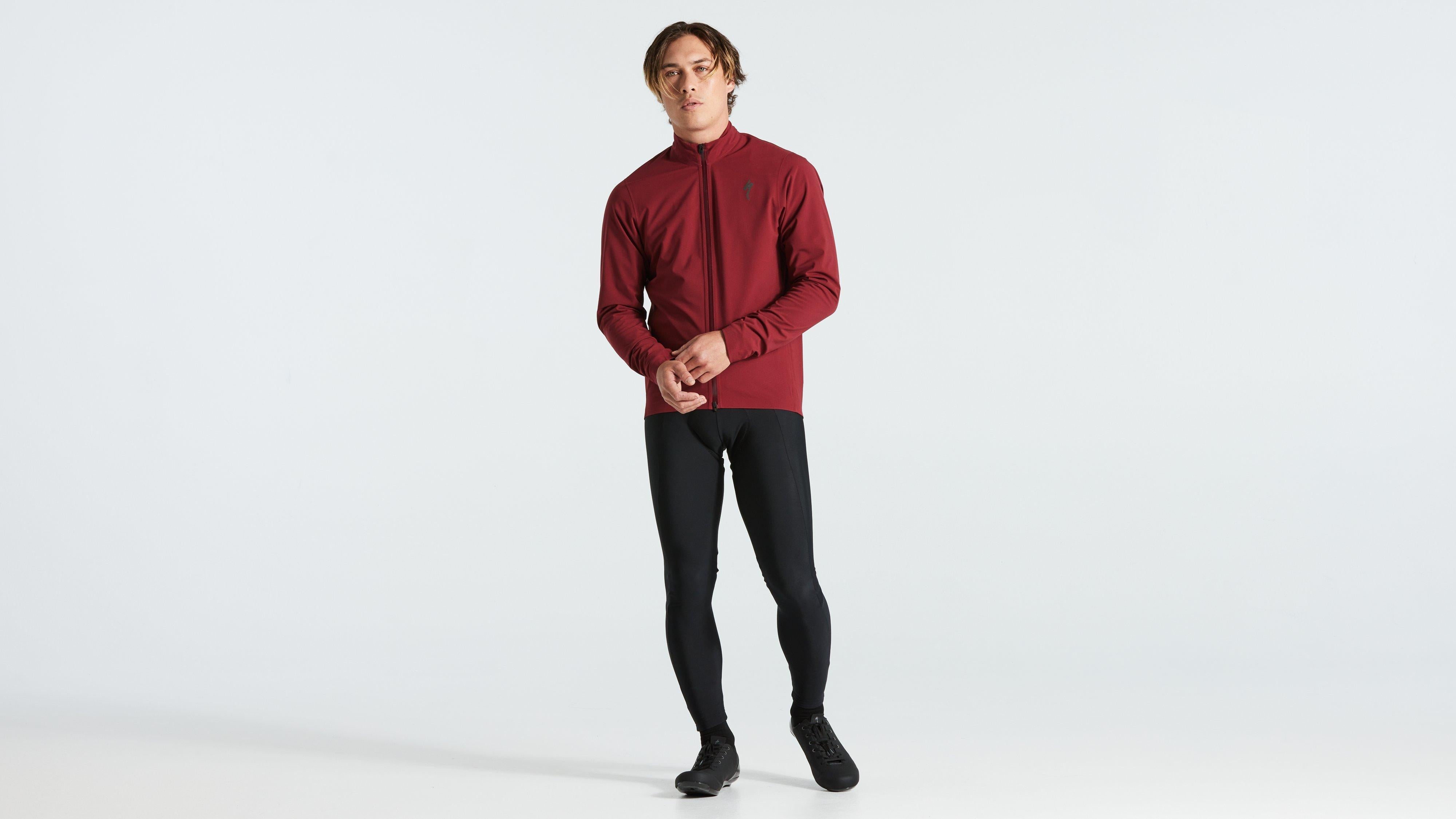 64423-301_APP_RBX-COMP-RAIN-JACKET-MEN-MRN_HERO.jpg
