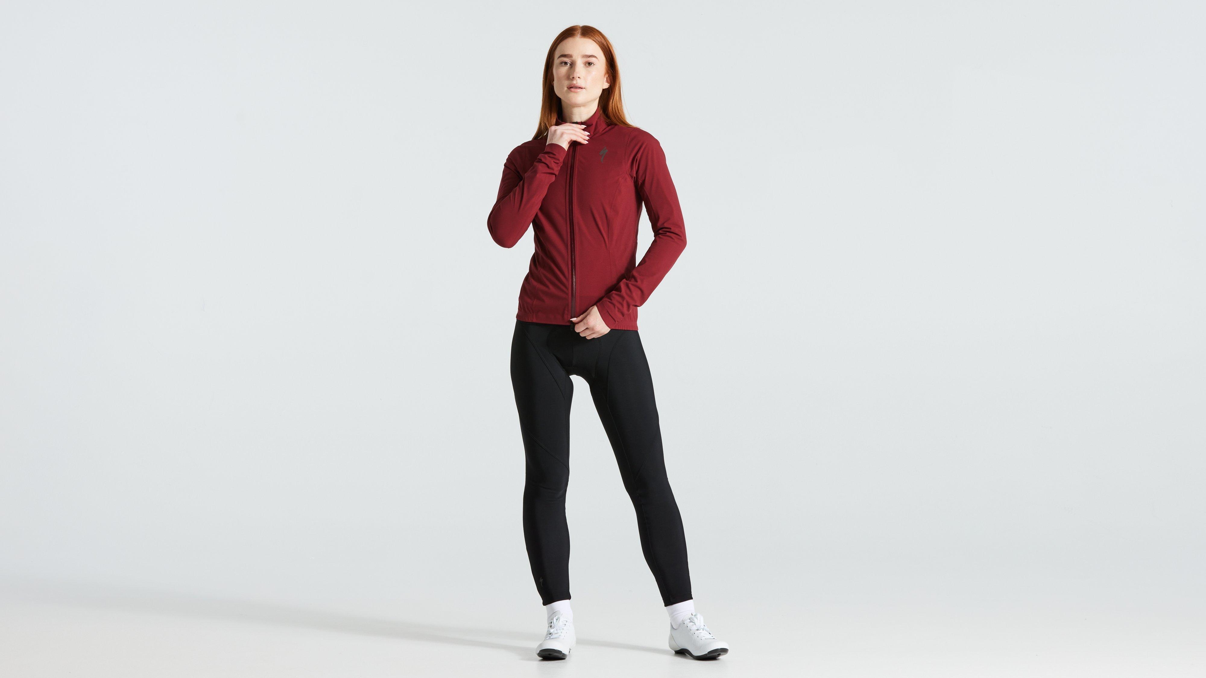 64423-311_APP_RBX-COMP-RAIN-JACKET-WMN-MRN_HERO.jpg