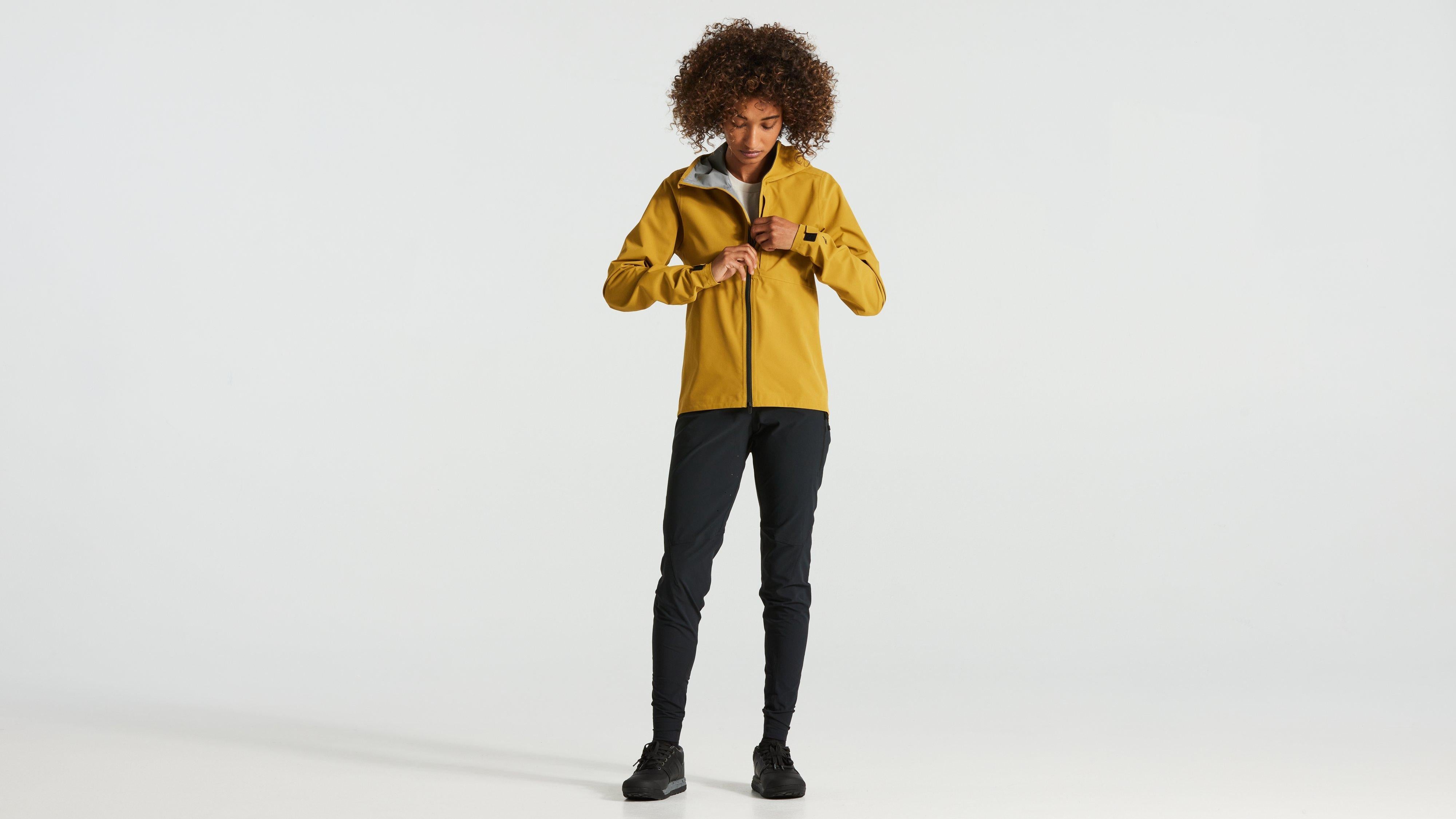 64423-821_APP_TRAIL-RAIN-JACKET-WMN-HRVGLD_HERO.jpg
