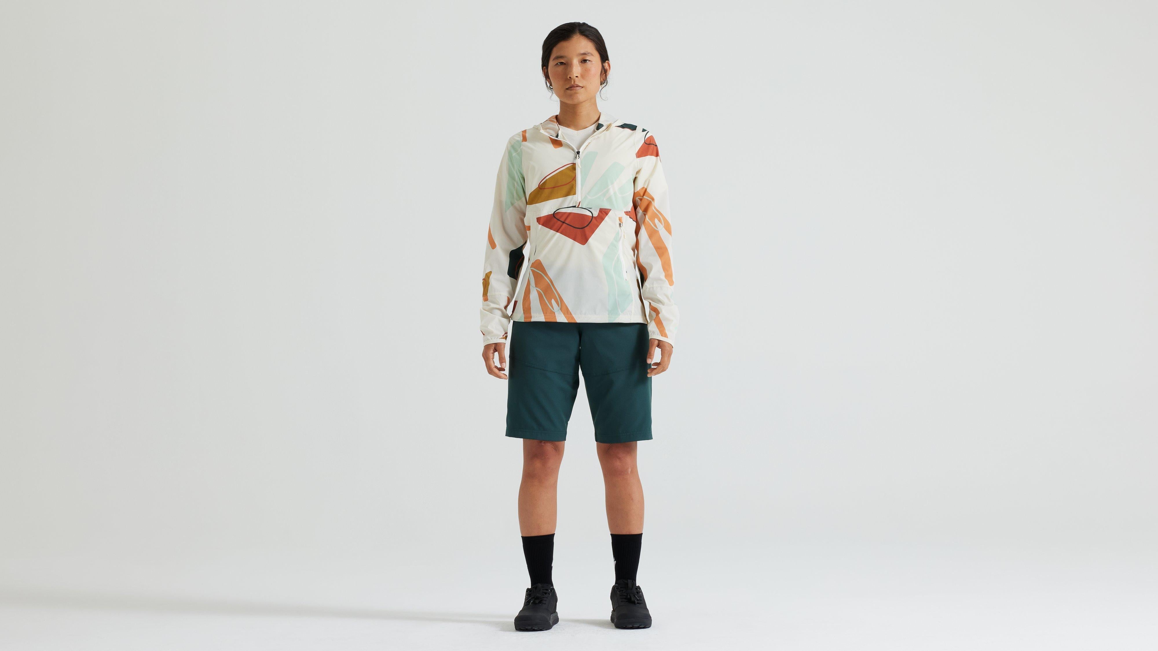 64423-861_APP_TRAIL-WIND-JACKET-WMN-BRCHWHT-GATHER_HERO.jpg