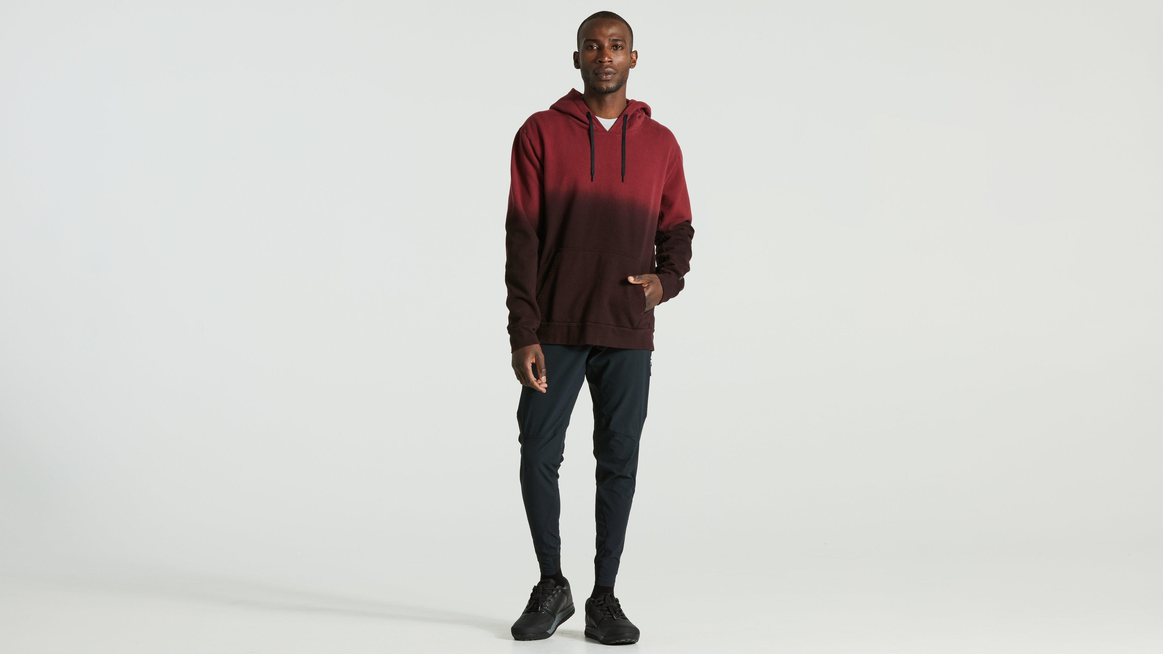 64622-602_APP_LEGACY-SPRAY-PULL-OVER-HOODIE-MEN-MRN_HERO.jpg