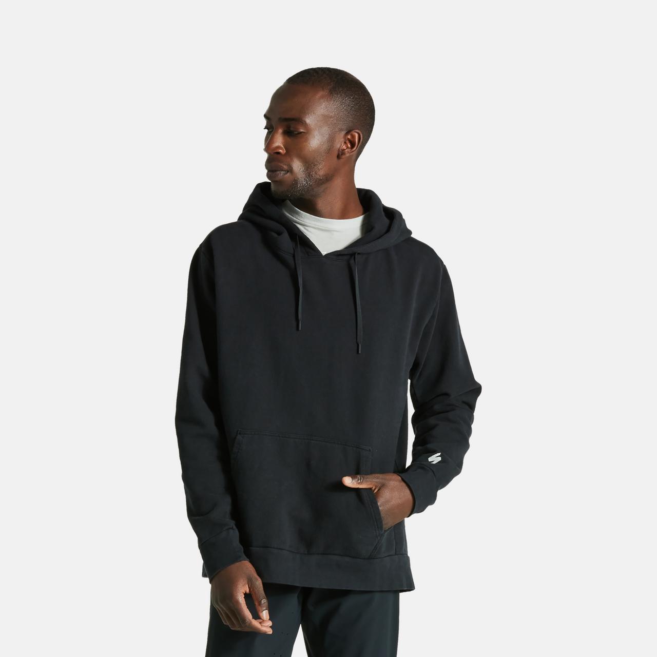 64622-720_APP_LEGACY-PULL-OVER-HOODIE-MEN-BLK_PLP-HERO-SQUARE.jpg