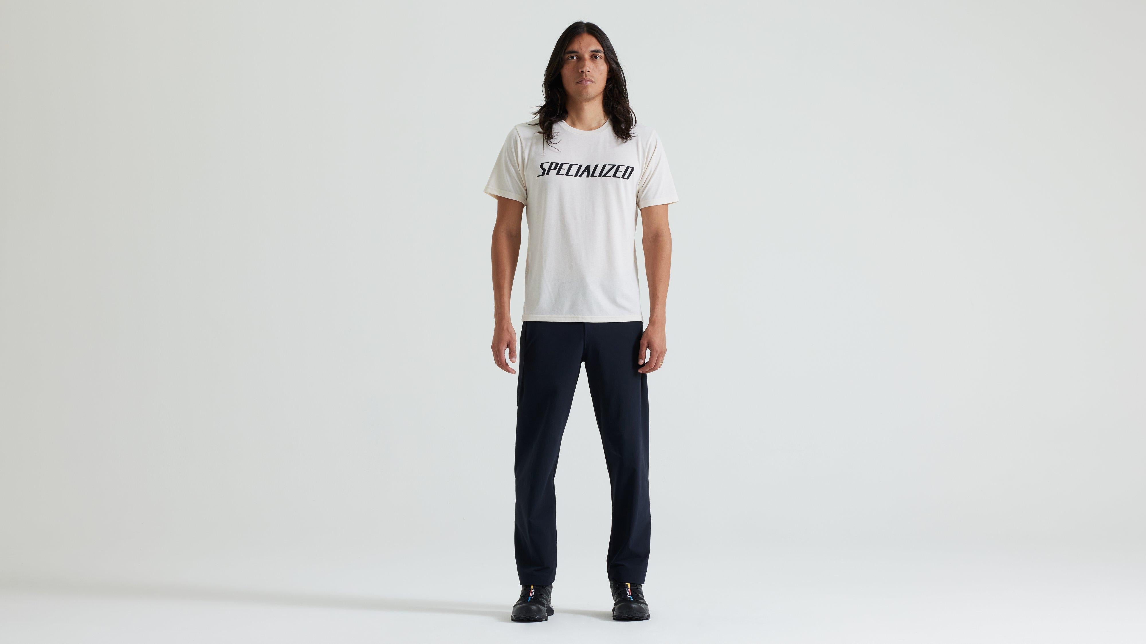 64623-360_APP_WORDMARK-TEE-SS-MEN-BRCHWHT_HERO.jpg