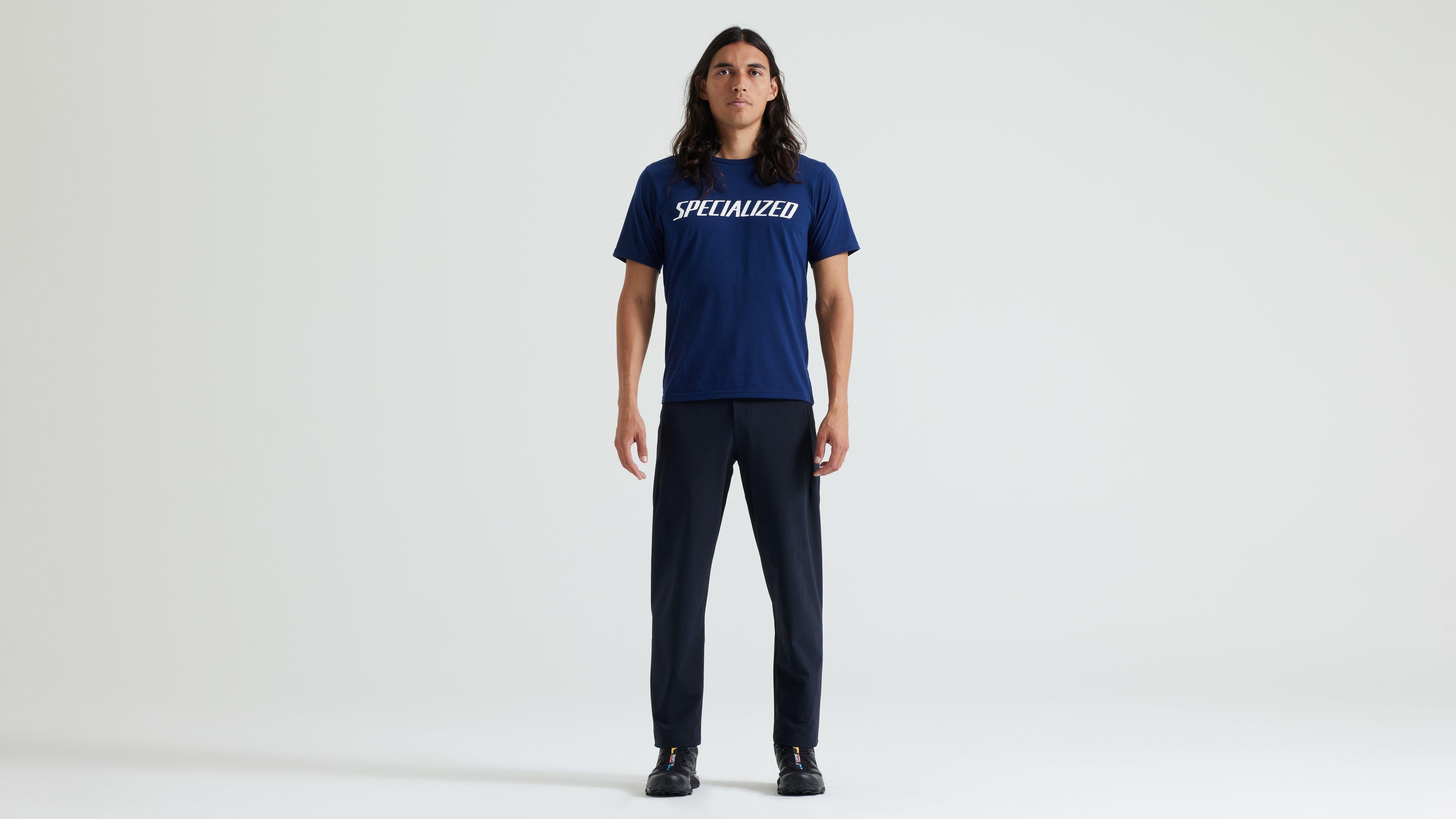 64623-361_APP_WORDMARK-TEE-SS-MEN-DPMRNBLU_HERO.jpg