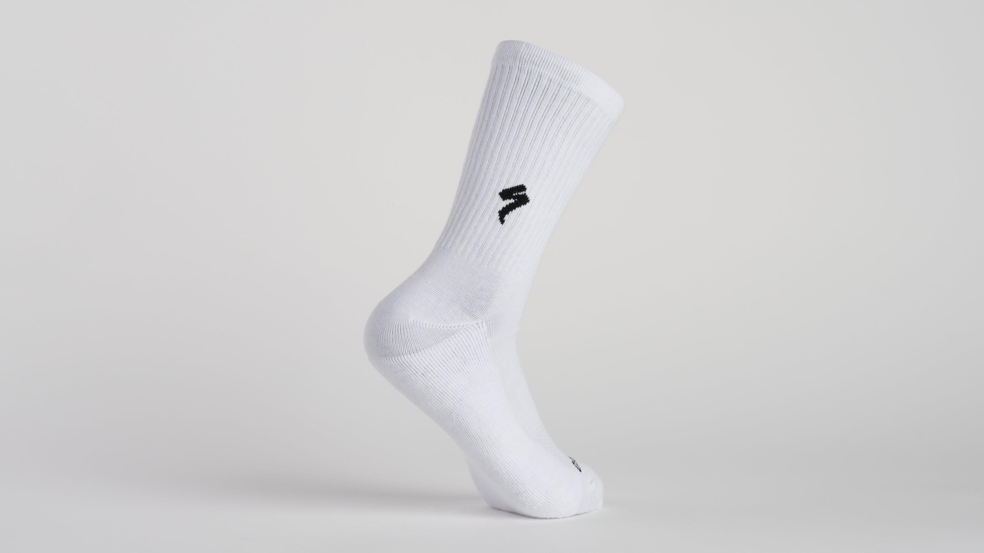 64723-316_APP_COTTON-TALL-SOCK-WHT_HERO.jpg