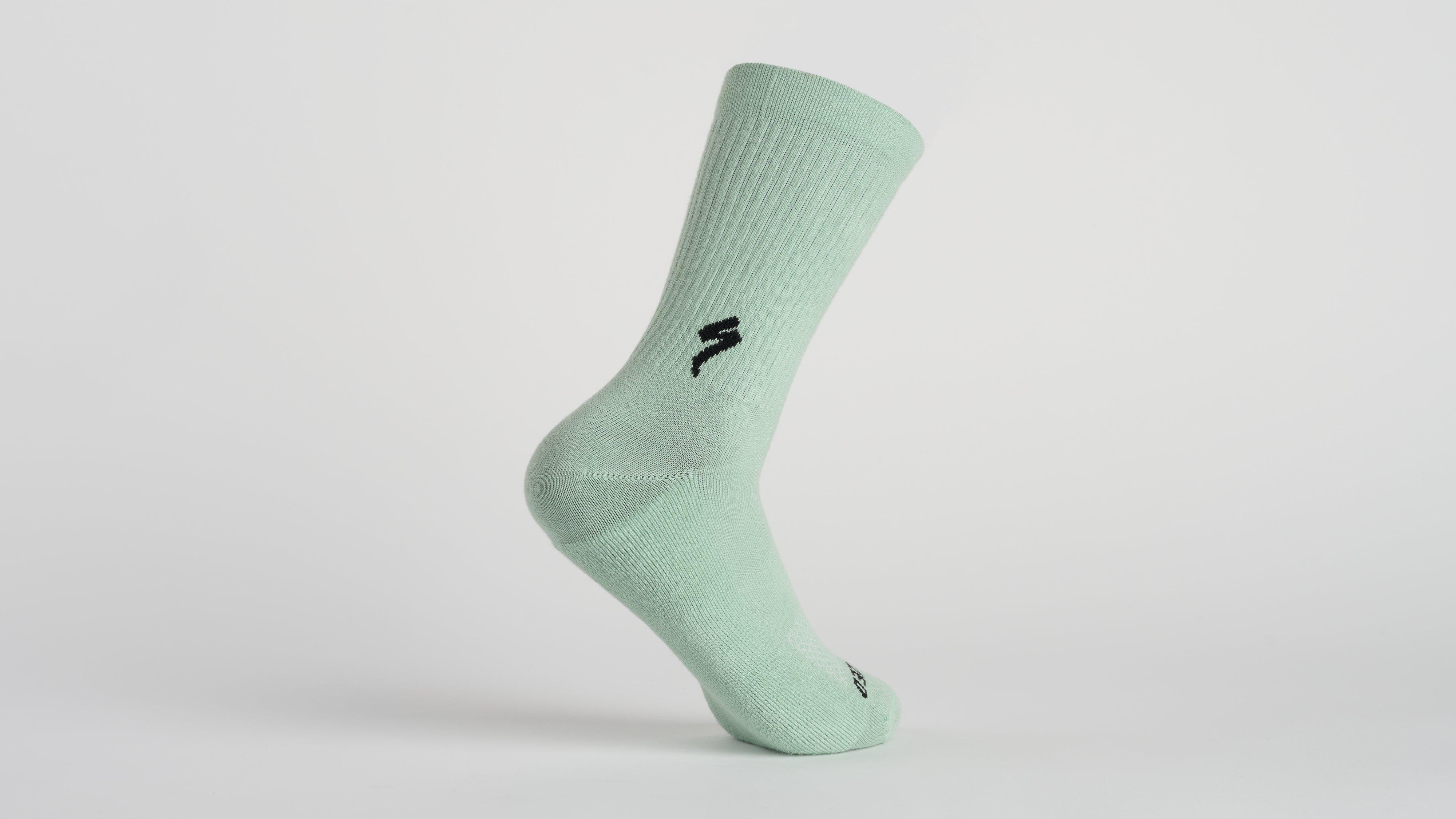 64723-317_APP_COTTON-TALL-SOCK-WHTSGE_HERO.jpg