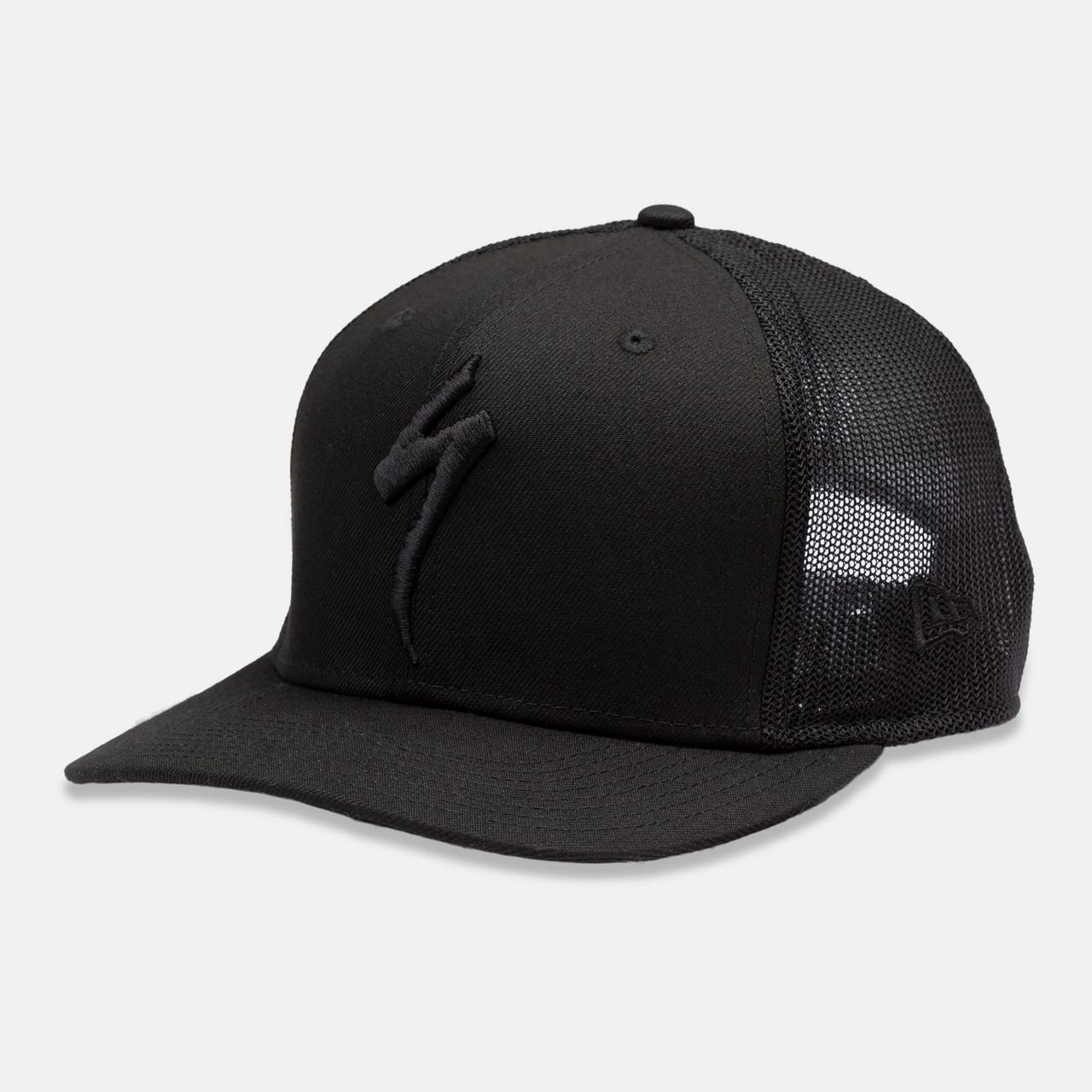 64820-230_APP_NEW-ERA-TRUCKER-HAT-S-LOGO-BLK-OSFA_PLP-HERO-SQUARE.jpg
