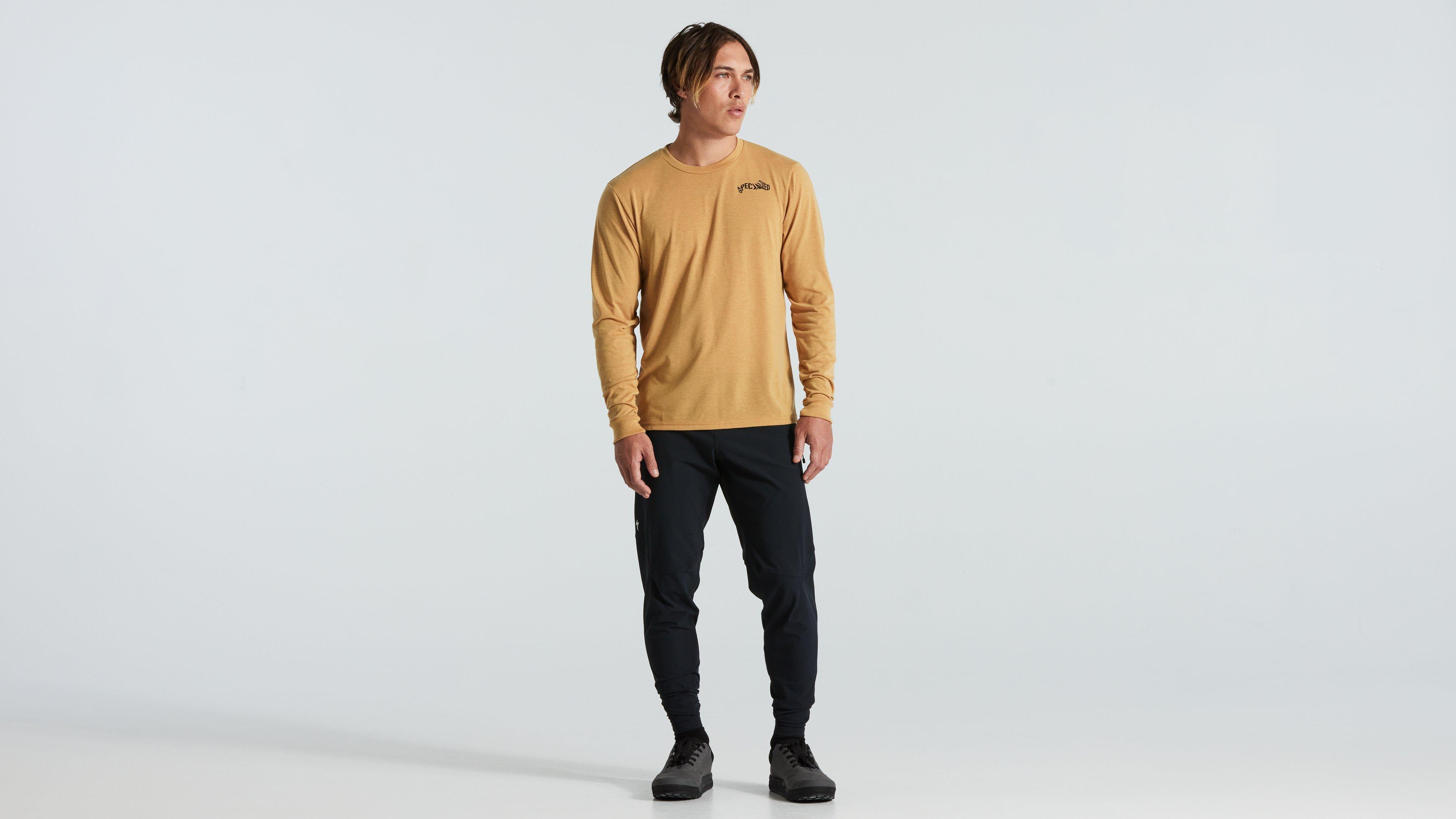 65123-051_APP_WARPED-TEE-LS-HRVGLD_HERO.jpg