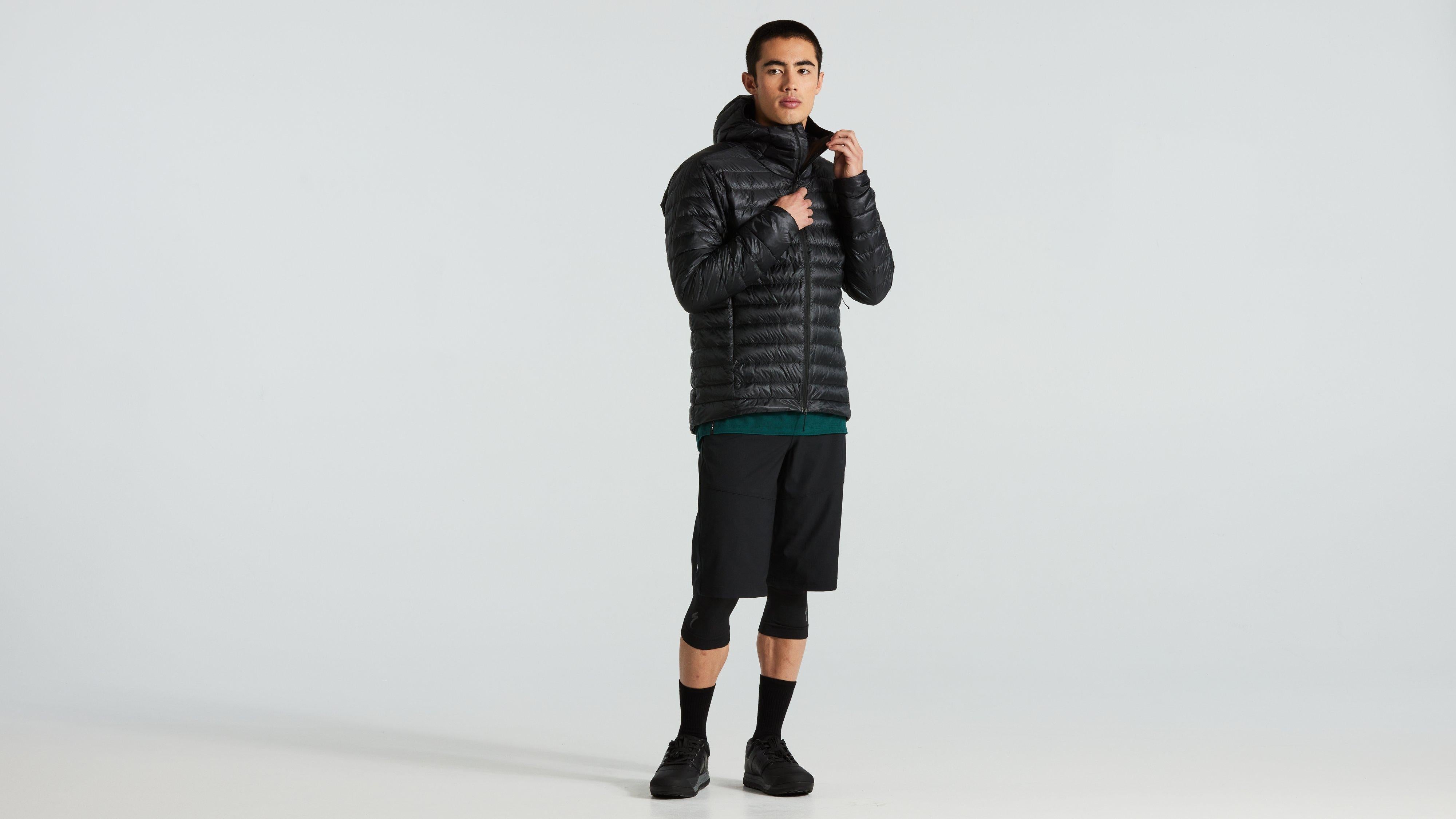 65423-020_APP_PACKABLE-DOWN-JACKET-MEN-BLK_HERO.jpg