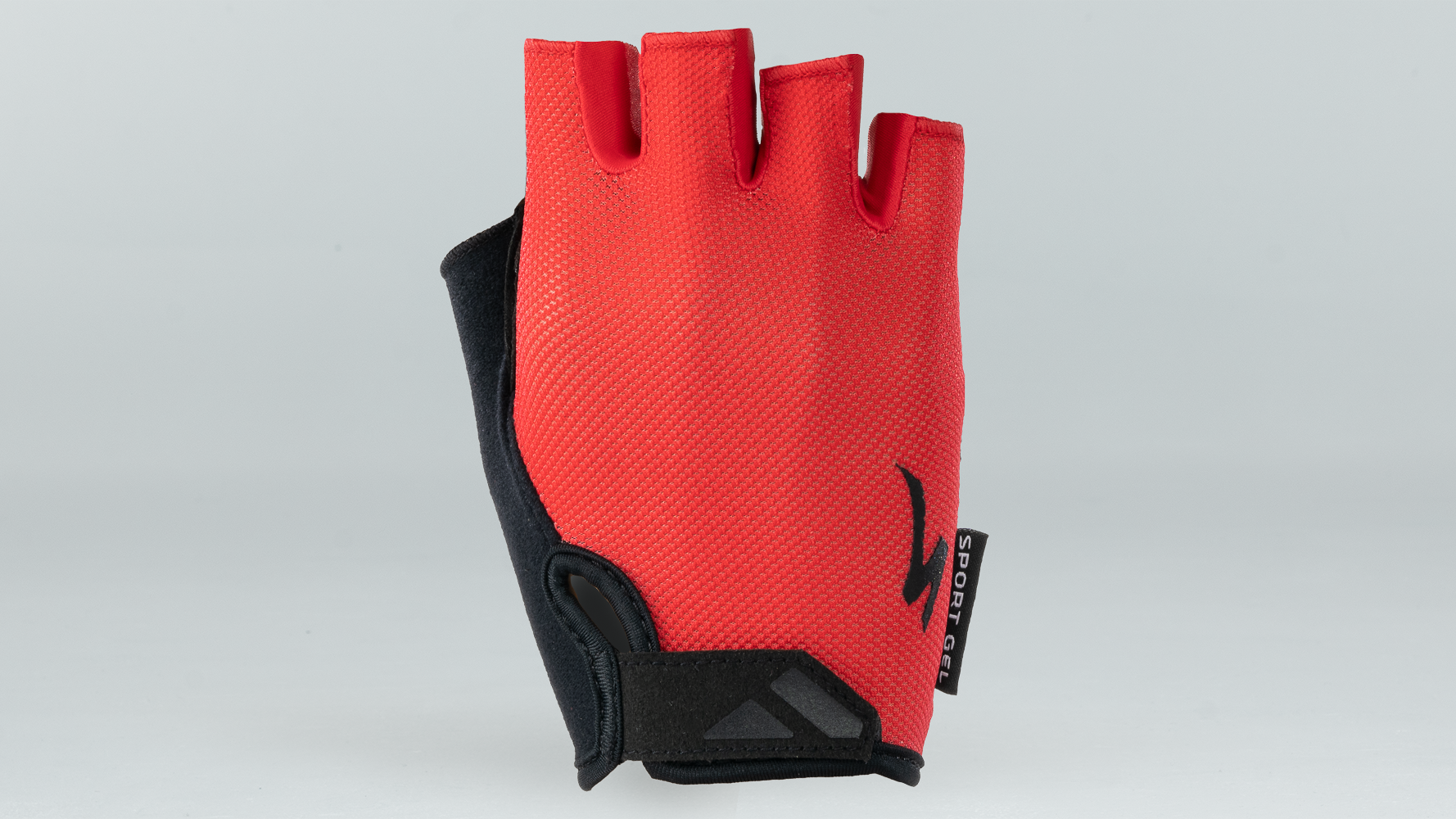 67021-172_GLV_BG-SPORT-GEL-GLOVE-SF-WMN-RED-M_HERO.png
