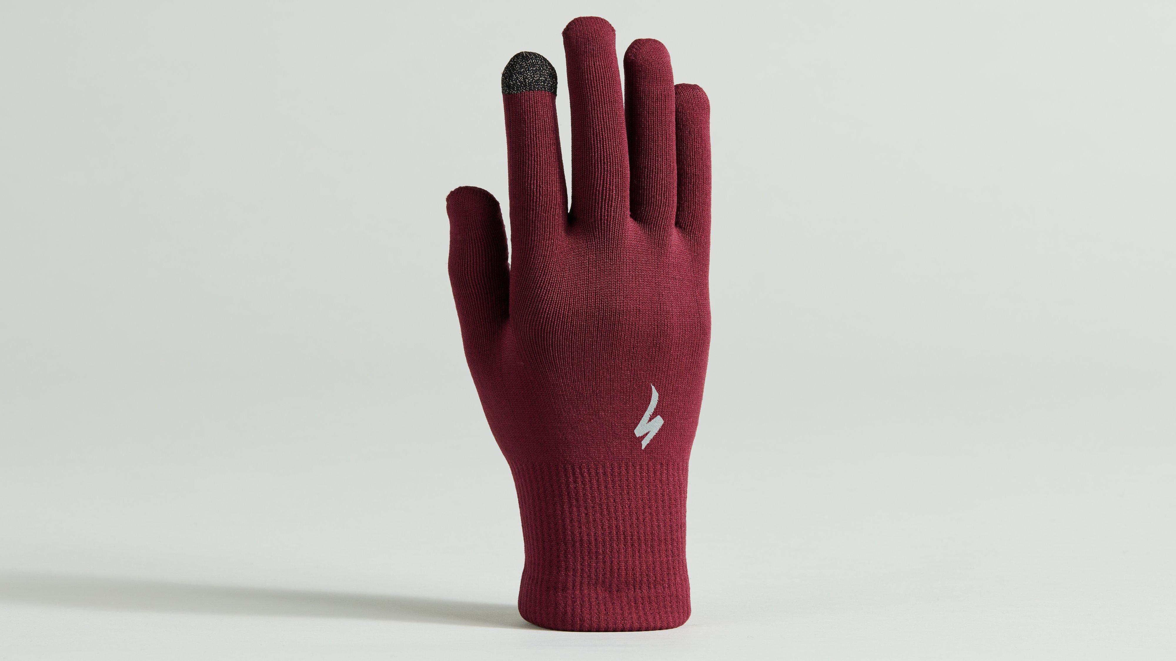67223-491_APP_THERMAL-KNIT-GLOVE-LF-MRN_HERO.jpg