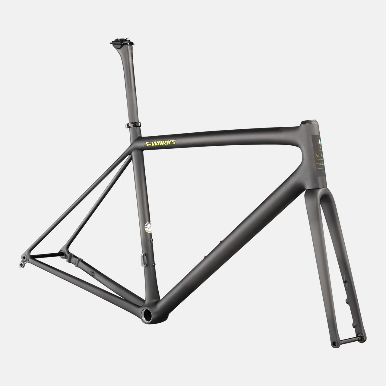 77221-04_AETHOS-SW-FRMSET-CARB-JETFUEL_HERO-SQUARE_db8102be-1597-4a41-9321-5e100a2d035d.jpg