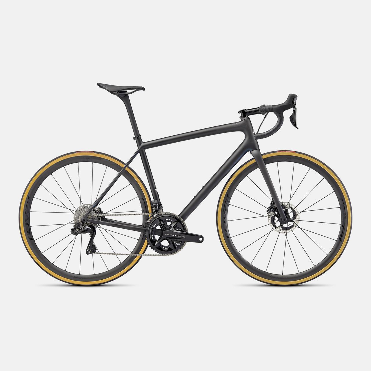 97222-00_AETHOS-SW-DI2-CARB-CMLNEYRS-CHRM_HERO-SQUARE.jpg