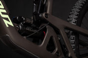 https://www.santacruzbicycles.com/cdn/shop/files/MY27_Nomad_Details_0014_6e6a8869-7510-40b1-9023-f16a8f86f3c3.jpg?v=1775775346&width=1200