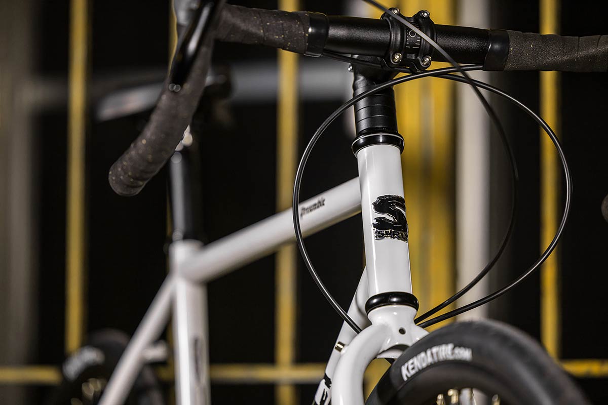 SUR_Preamble_CompleteBike_White_2.jpg