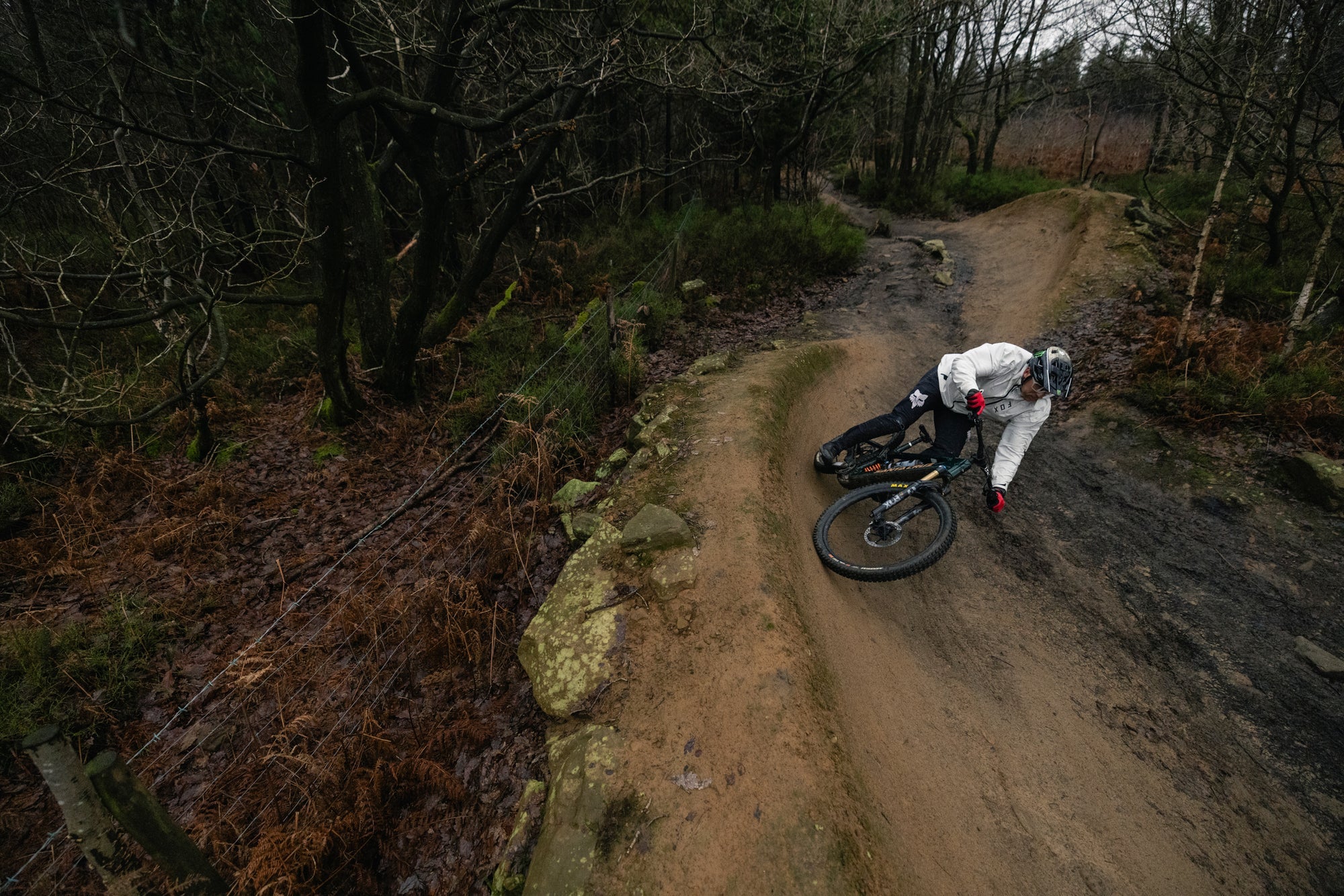 https://www.santacruzbicycles.com/cdn/shop/files/S_NEEDHAM_SCM_SCB_VALA_STEVE_PEAT_WEB_RES309_db23241d-9334-4ac8-a918-de8d1a342794.jpg?v=1772557915&width=2000