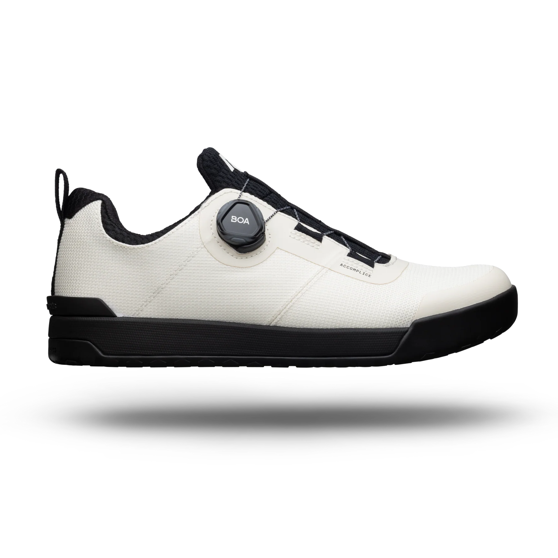 accomplice-clip-boa-white-1-2048x2048-2da119d6-2a3b-444e-b8fe-61fb72073bdb_1800x1800_d686348f-c9fb-406d-8b46-c25c928927ce.webp