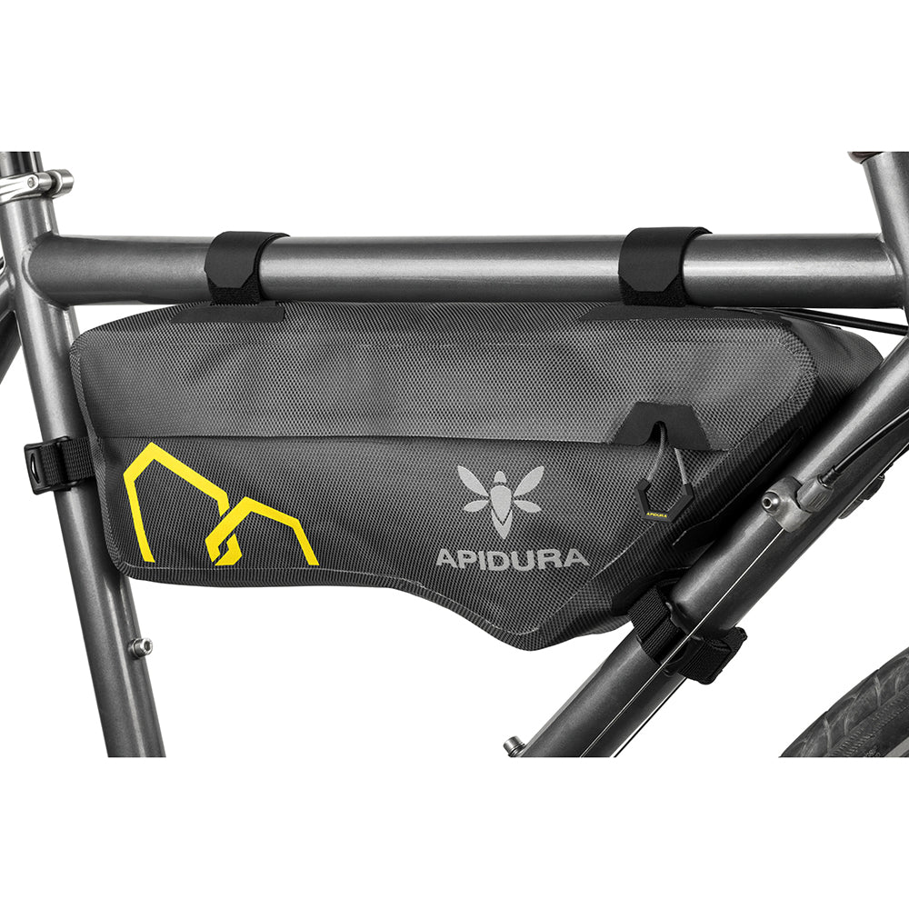 ["APIDURA - EXPEDITION COMPACT FRAME PACK"]